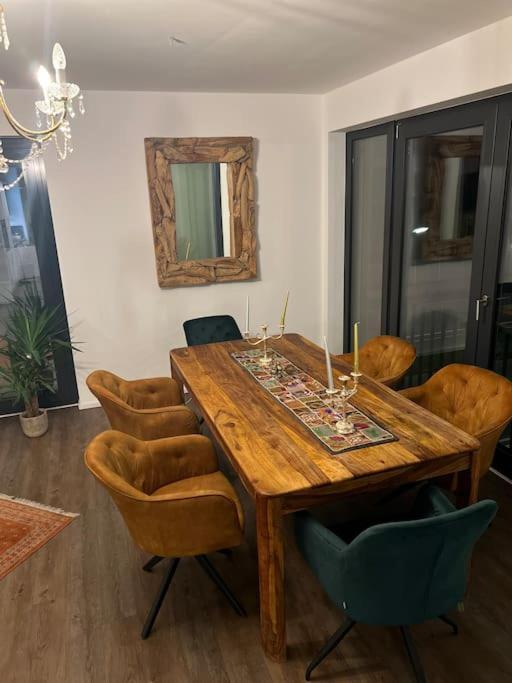Luxurioese Mit Sauna Und Whirlpool Apartment Cologne